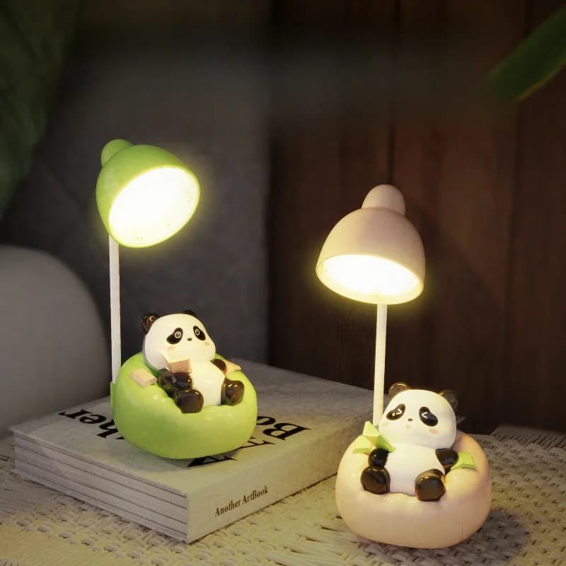 Panda LED skrivebordslampe med telefonholder